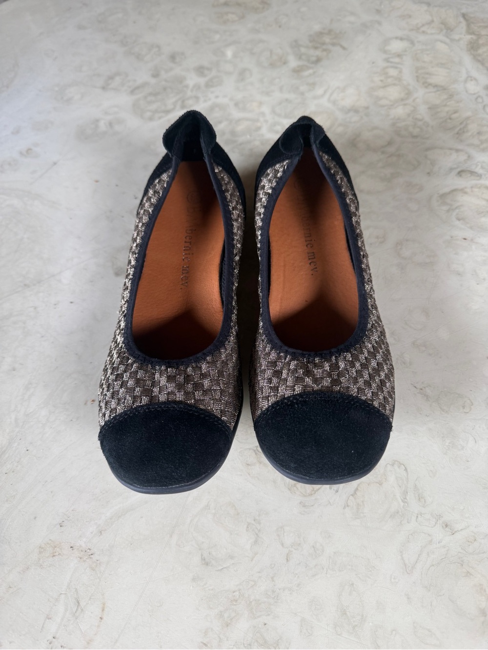 Bernie Mev Bella Me Gold and Black Flats 8.5